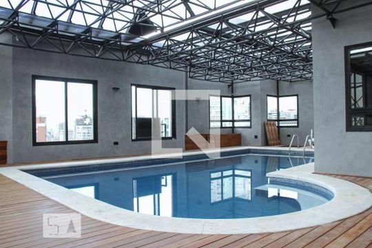 Área comum - Piscina de apartamento para alugar com 1 quarto, 48m² em Consolação, São Paulo