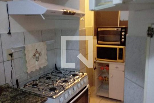 Cozinha de apartamento à venda com 3 quartos, 84m² em Ingá, Betim