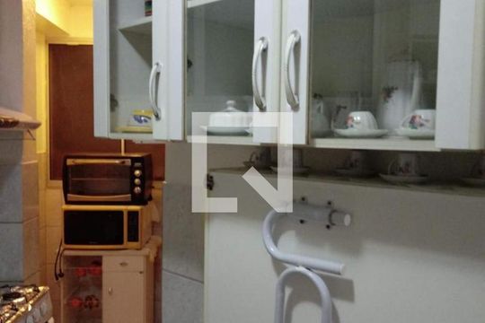 Cozinha de apartamento à venda com 3 quartos, 84m² em Ingá, Betim
