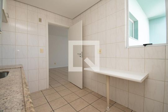 cozinha de apartamento para alugar com 2 quartos, 90m² em Hamburgo Velho, Novo Hamburgo