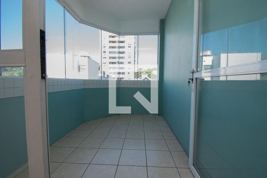 varanda de apartamento para alugar com 2 quartos, 90m² em Hamburgo Velho, Novo Hamburgo