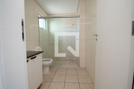 banheiro de apartamento para alugar com 2 quartos, 90m² em Hamburgo Velho, Novo Hamburgo