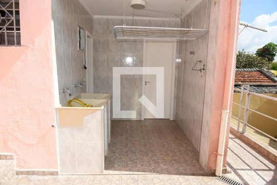 Área de Serviço de casa à venda com 6 quartos, 300m² em Cupecê, São Paulo