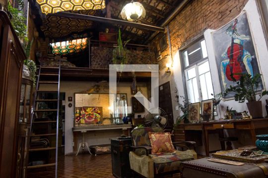 Casa para alugar com 2 quartos, 189m² em Bela Vista, São Paulo