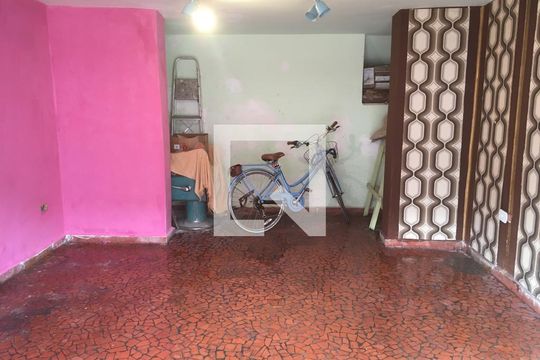 Garagem de casa para alugar com 2 quartos, 189m² em Bela Vista, São Paulo