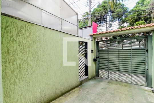 Entrada Social  de apartamento para alugar com 2 quartos, 60m² em Parque Continental Ii, Guarulhos