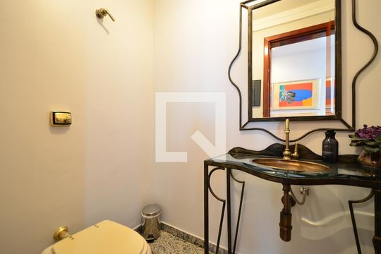 Lavabo de apartamento à venda com 4 quartos, 214m² em Mirandópolis, São Paulo