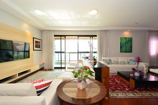Sala de apartamento à venda com 4 quartos, 214m² em Mirandópolis, São Paulo