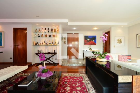 Sala de apartamento à venda com 4 quartos, 214m² em Mirandópolis, São Paulo