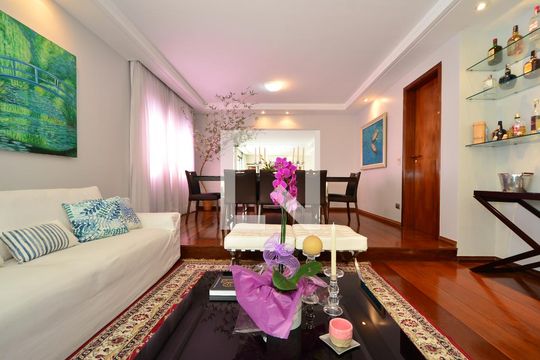 Sala de apartamento à venda com 4 quartos, 214m² em Mirandópolis, São Paulo