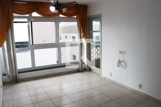 Sala de apartamento para alugar com 2 quartos, 117m² em Itararé, São Vicente