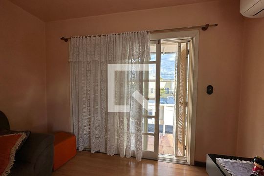 Sala de Estar - Porta Janela de casa à venda com 3 quartos, 297m² em Rio dos Sinos, São Leopoldo