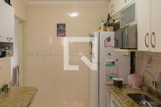 Cozinha de apartamento à venda com 2 quartos, 59m² em Conjunto Residencial Souza Queiroz, Campinas