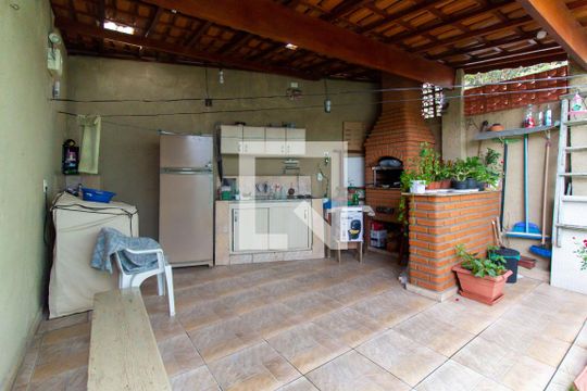 Quintal de casa à venda com 4 quartos, 152m² em Vila Formosa, São Paulo