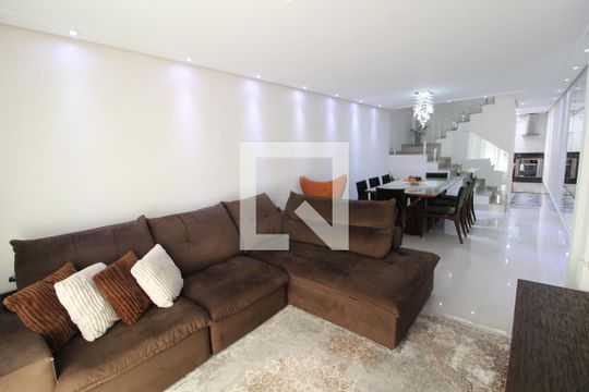 Sala de casa à venda com 3 quartos, 156m² em Vila Ema, São Paulo