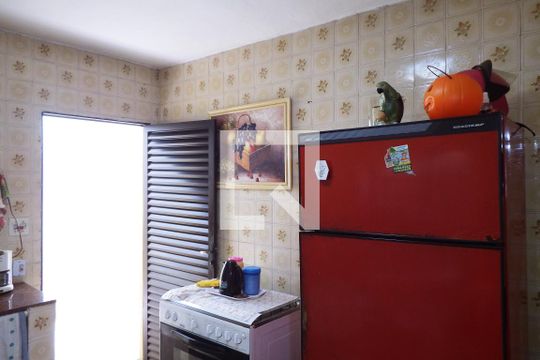 Cozinha de casa para alugar com 2 quartos, 130m² em Vila Margarida, São Vicente