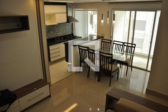 Sala de apartamento à venda com 2 quartos, 57m² em Vila Dom Pedro I, São Paulo