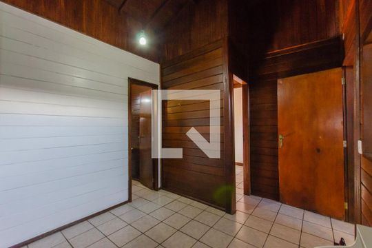 Sala 2 de casa de condomínio para alugar com 2 quartos, 150m² em Rio Tavares, Florianópolis