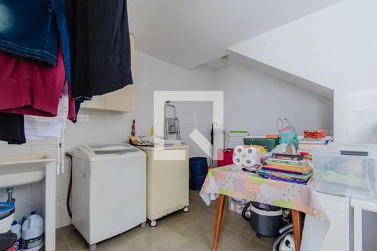 Área de Serviço de casa para alugar com 3 quartos, 240m² em Vila Mariana, São Paulo