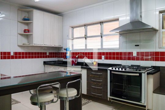 Cozinha de casa à venda com 5 quartos, 500m² em Vila Gilda, Santo André