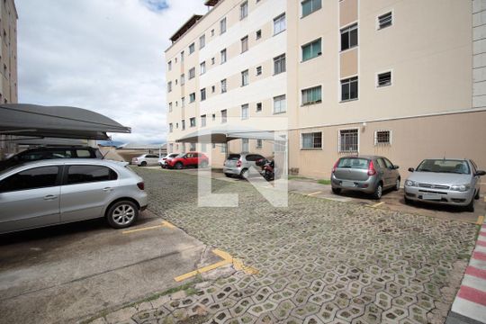 Garagem de apartamento à venda com 2 quartos, 66m² em Itapoã, Belo Horizonte