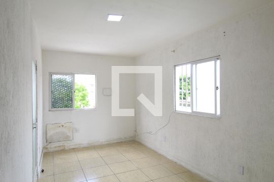 Sala de casa à venda com 1 quarto, 64m² em Jacarepaguá, Rio de Janeiro