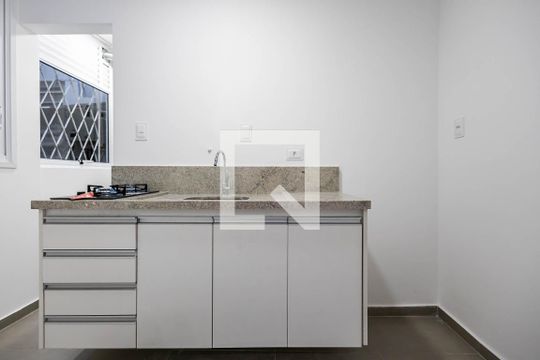 Cozinha de apartamento para alugar com 1 quarto, 46m² em Jardim Paulista, São Paulo