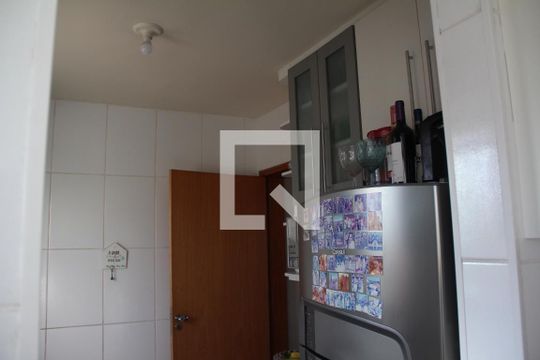 Cozinha  de apartamento para alugar com 2 quartos, 50m² em Novo Riacho, Contagem
