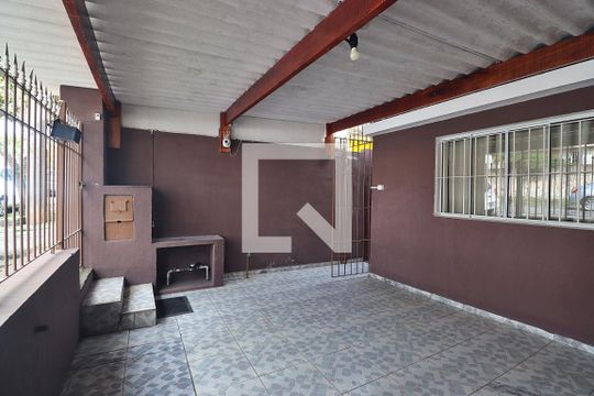Garagem de casa à venda com 2 quartos, 108m² em Parque Erasmo Assunção, Santo André