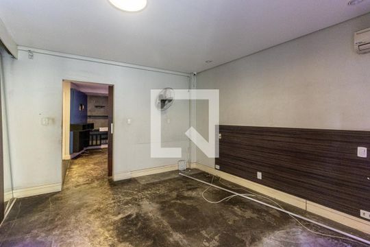 Quarto de apartamento para alugar com 1 quarto, 40m² em Santa Ifigênia, São Paulo