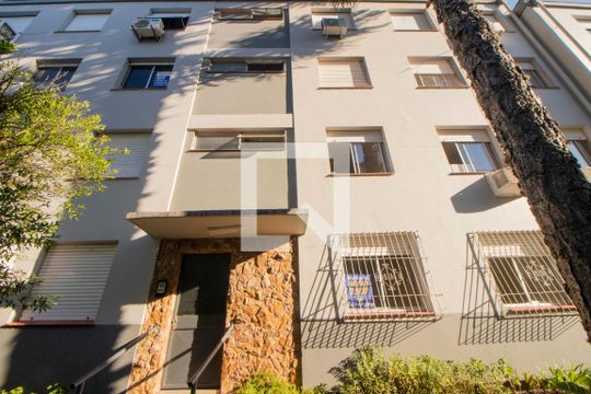 Fachada do Bloco de apartamento para alugar com 2 quartos, 63m² em Jardim Itu, Porto Alegre