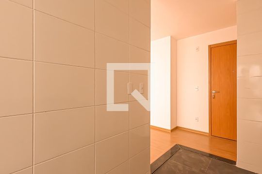 Cozinha e Área de Serviço de apartamento para alugar com 2 quartos, 43m² em Vila Calegari, Guarulhos