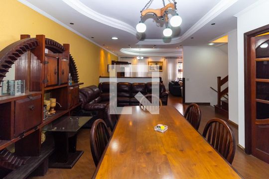 Sala 2 de casa à venda com 4 quartos, 300m² em Vila Califórnia, São Paulo