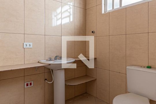 Banheiro de apartamento para alugar com 2 quartos, 106m² em Baeta Neves, Santo André