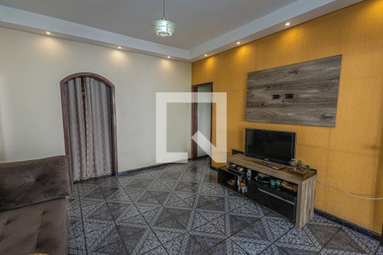 Sala de casa à venda com 4 quartos, 360m² em Coqueiros, Belo Horizonte