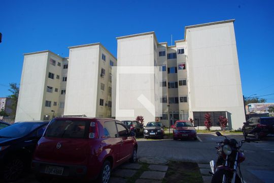Garagem  de casa à venda com 2 quartos, 50m² em Mário Quintana, Porto Alegre