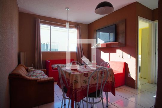 Casa à venda com 2 quartos, 50m² em Mário Quintana, Porto Alegre