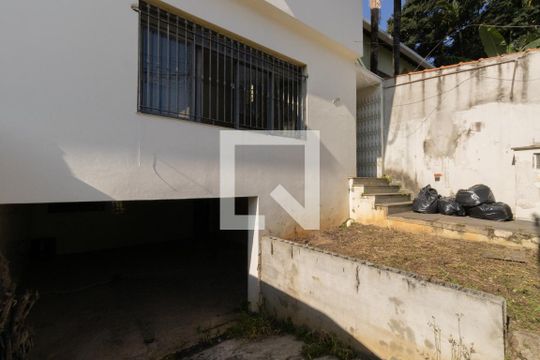 Entrada de casa à venda com 3 quartos, 120m² em Pinheiros, São Paulo