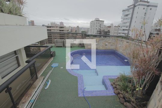 Área comum - Piscina de apartamento para alugar com 3 quartos, 650m² em Floresta, Porto Alegre