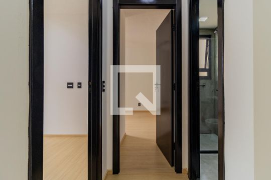 Acesso de apartamento à venda com 2 quartos, 40m² em Vila Plana, São Paulo