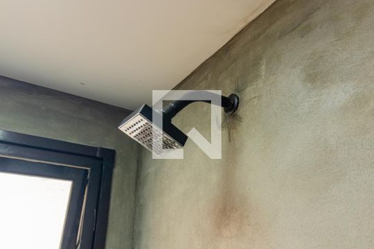 Banheiro de apartamento à venda com 2 quartos, 40m² em Vila Plana, São Paulo
