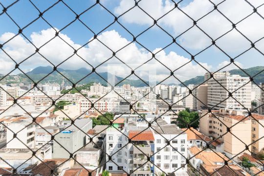 Vista de apartamento para alugar com 2 quartos, 80m² em Tijuca, Rio de Janeiro