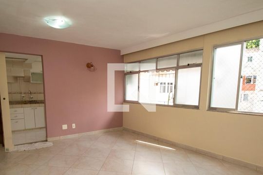 Apartamento à venda com 2 quartos, 60m² em Inhauma, Rio de Janeiro