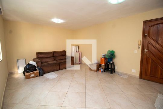 Sala de apartamento à venda com 2 quartos, 60m² em Inhauma, Rio de Janeiro