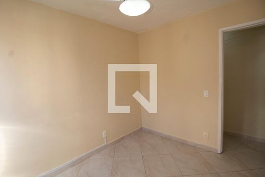 Quarto 2 de apartamento à venda com 2 quartos, 60m² em Inhauma, Rio de Janeiro