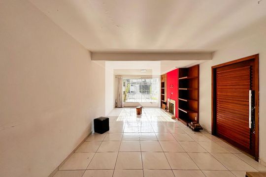Casa para alugar com 3 quartos, 198m² em Campo Belo, São Paulo