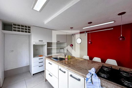 Cozinha de casa para alugar com 3 quartos, 198m² em Campo Belo, São Paulo