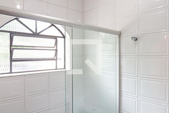 Banheiro da Suíte 1 Casa 1 de casa à venda com 12 quartos, 804m² em Vila Santa Catarina, São Paulo