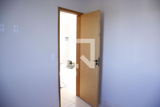 Quarto 1 de apartamento para alugar com 3 quartos, 54m² em Panorama, Uberlândia