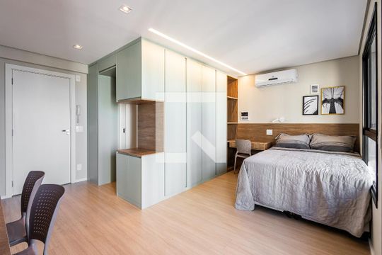 Kitnet/Studio à venda com 1 quarto, 29m² em Sumaré, São Paulo